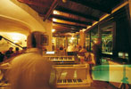 Piano Bar